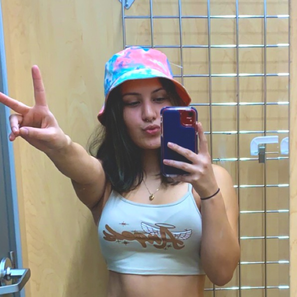 Meet your Posher, Savanna